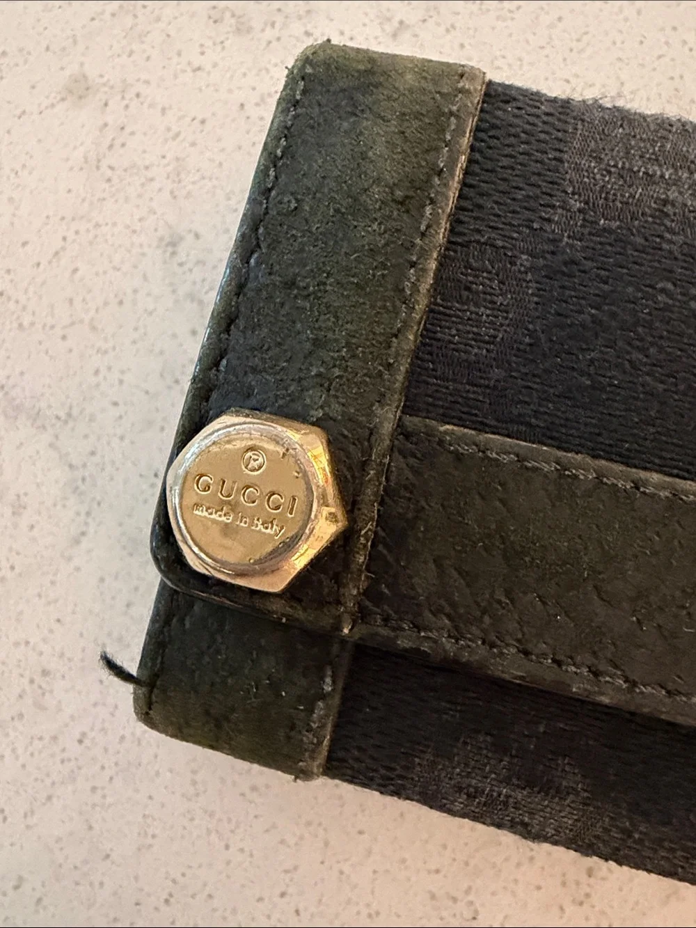 Gucci Black  Monogram Key Holder with Gold Hardware Auth